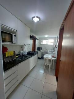 Apartamento à venda no bairro Pitangueiras em Lauro de Freitas/BA