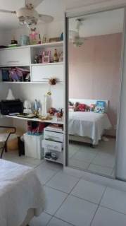 Apartamento à venda no bairro Jardim Do Jockey em Lauro de Freitas/BA