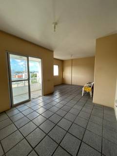 Apartamento à venda no bairro Imbuí em Salvador/BA