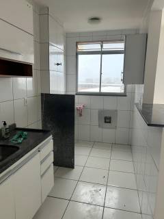 Apartamento para alugar no bairro Aracuí em Lauro de Freitas/BA