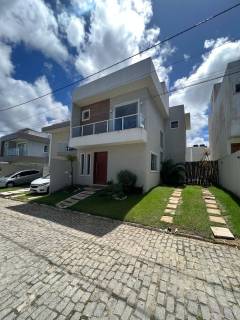 Casa à venda no bairro CAJI em Lauro de Freitas/BA