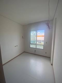 Apartamento à venda no bairro Pitangueiras em Lauro de Freitas/BA