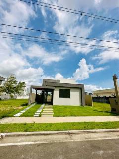 Casa à venda no bairro Jardim Limoeiro em Camaçari/BA