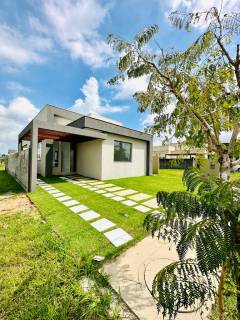 Casa à venda no bairro Jardim Limoeiro em Camaçari/BA