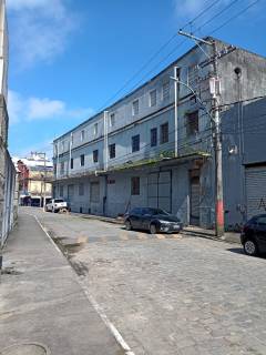 Prédio à venda no bairro Água de Meninos em Salvador/BA