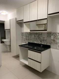 Apartamento à venda no bairro Piatã em Salvador/BA