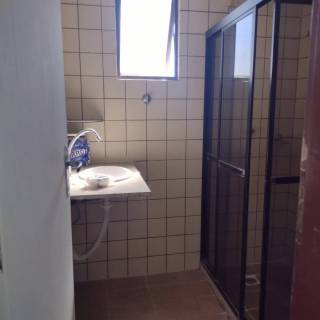 Apartamento à venda no bairro Ipitanga em Lauro de Freitas/BA