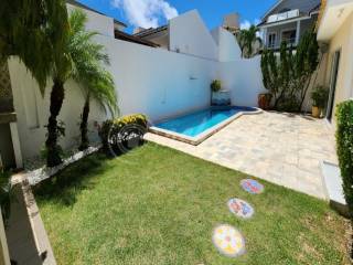 Casa à venda no bairro BURAQUINHO em Lauro de Freitas/BA