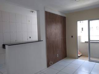 Apartamento à venda no bairro Centro em Lauro de Freitas/BA