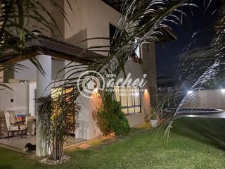 Casa 5/4 com acesso à praia - Buraquinho