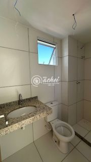 Apartamento 2/4 na planta em Itapuã