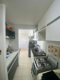 Apartamento 2/4 nascente mobiliado no Bairro Parque Jockey Clube