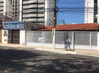 Casa Para Vender com 4 quartos 1 suítes no Bairro Luzia em Aracaju