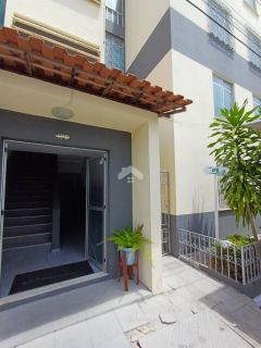 Apartamento Para Alugar com 2 quartos no bairro Farolândia em Aracaju - Cond. Recanto Verde