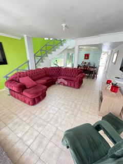 Casa Para Alugar com 5 quartos 4 suítes no bairro Coroa do Meio em Aracaju