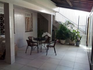 Casa Para Vender com 3 quartos no bairro Salgado Filho em Aracaju