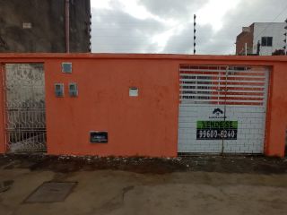 Casa Para Vender com 4 quartos no bairro Santos Dumont em Aracaju