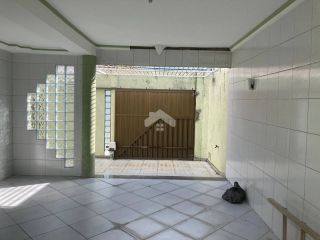 Casa Para Vender com 5 quartos 1 suítes no bairro São José em Aracaju