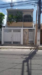 Casa Para Vender com 6 quartos 2 suítes no bairro Pereira Lobo em Aracaju