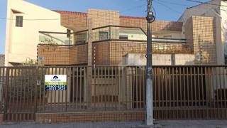 Casa Para Vender com 5 quartos 3 suítes no bairro Inácio Barbosa em Aracaju