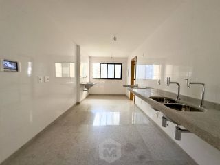 Apartamento à venda, 3 suítes na Jatiúca