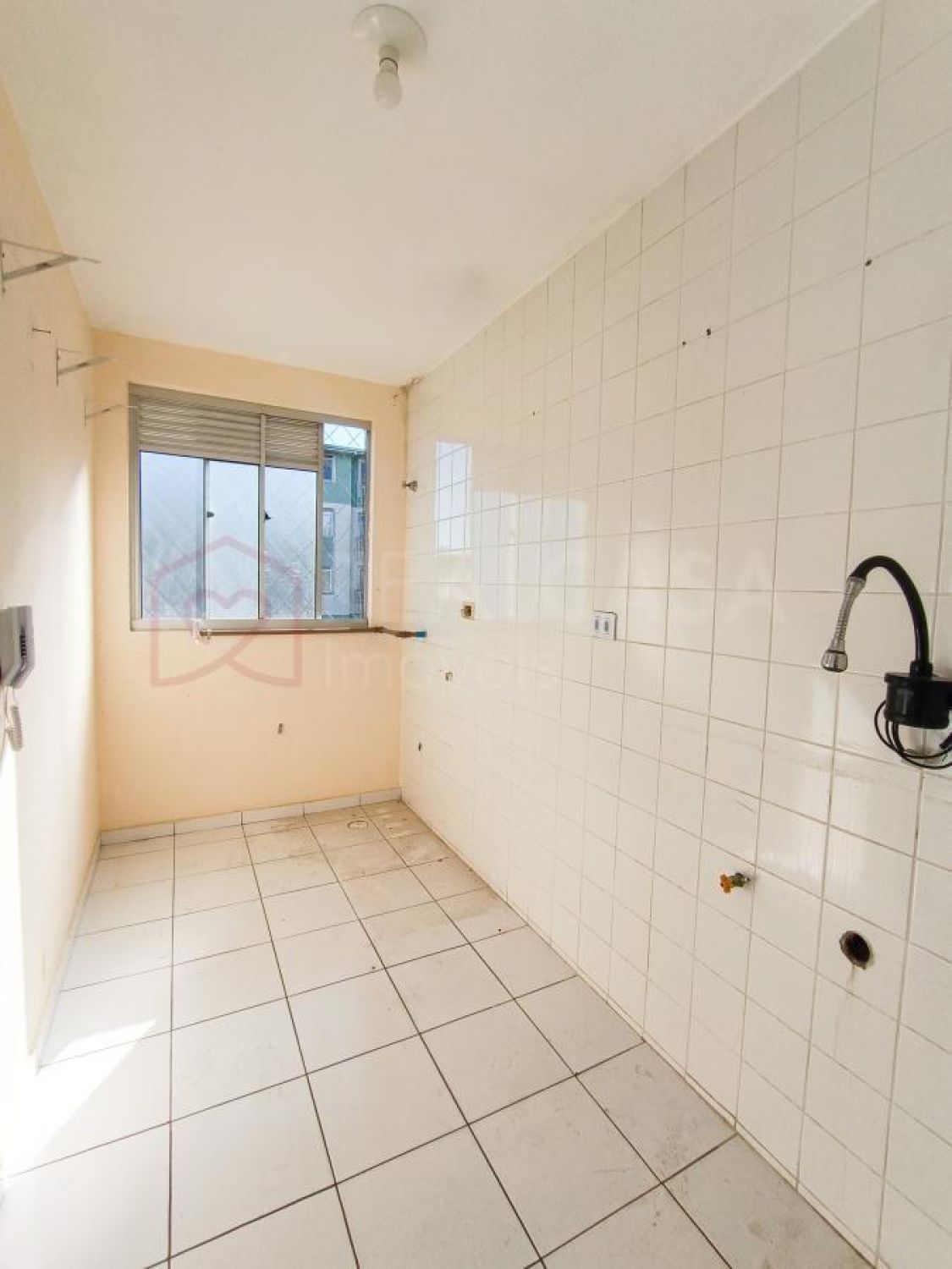 Apartamento no bairro Tindiquera