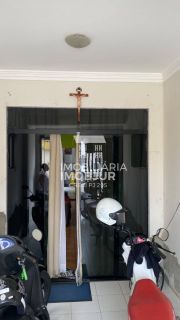 Casa Para Vender com 3 quartos no bairro Serrano em Itabaiana