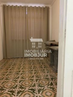 Sobrado Para Vender com 5 quartos no Centro em Itabaiana