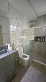 Excelente Sobrado Para Vender com 04 quartos 3 suítes em Itabaiana