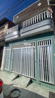 Sobrado Para Vender com 4 quartos no Centro em Itabaiana