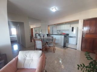 Apartamento Para Vender com 3 quartos 1 suíte no bairro Grageru em Aracaju