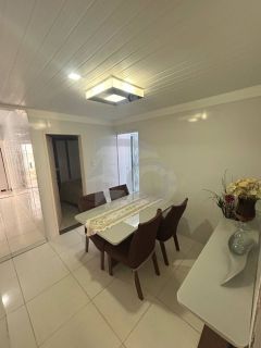 Casa Para Vender com 4 quartos 3 suítes no bairro Getúlio Vargas em Aracaju
