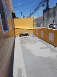 Casa Para Vender com 3 quartos no bairro Centro em Aracaju