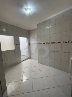 Casa Para Vender com 3 quartos 1 suíte no bairro Dom Luciano em Aracaju
