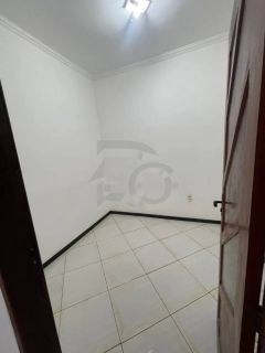 Casa Para Vender com 3 quartos 1 suíte no bairro Dom Luciano em Aracaju