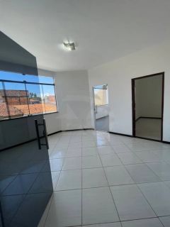 Casa Para Vender com 3 quartos 1 suíte no bairro Dom Luciano em Aracaju