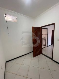 Casa Para Vender com 3 quartos 1 suíte no bairro Dom Luciano em Aracaju