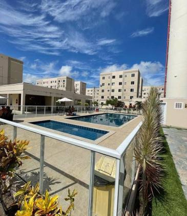 Apartamento à venda no condomínio Baía Dourada, Salvador Lyra.