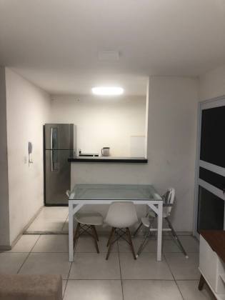 Apartamento à venda no condomínio Baía Dourada, Salvador Lyra.