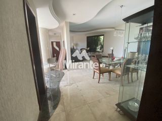 Casa Comercial Para Alugar com 4 quartos sendo 4 suítes no bairro Santa Mônica em Feira De Santana