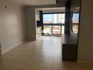 Apartamento Para Alugar com 3 quartos sendo 1 suíte no bairro Santa Mônica em Feira De Santana