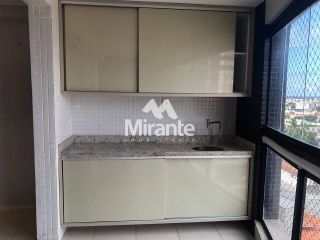 Apartamento Para Alugar com 3 quartos sendo 1 suíte no bairro Santa Mônica em Feira De Santana