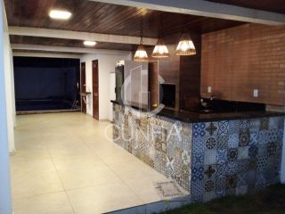 Belíssima Casa de 7 quartos a venda em Paripueira com área de lazer privativa
