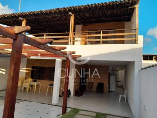 Belíssima Casa de 7 quartos a venda em Paripueira com área de lazer privativa