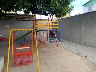 EXCELENTE APARTAMENTO NA FAROLÂNDIA