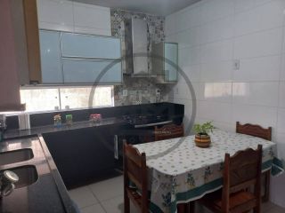 EXCELENTE CASA Á VENDA - Ótima Localização!!1