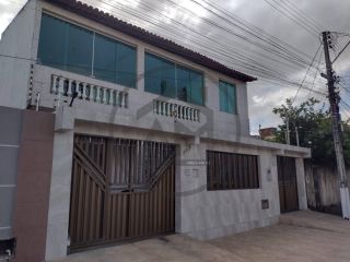 EXCELENTE CASA DE ANDAR