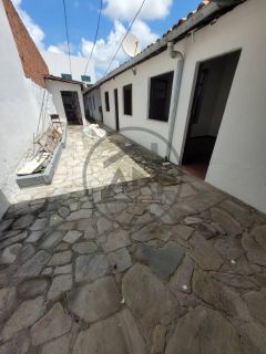 EXCELENTE CASA  À VENDA