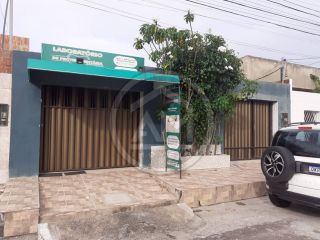 EXCELENTE CASA Á VENDA