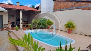 EXCELENTE CASA À VENDA - área de Lazer com Piscina !!!